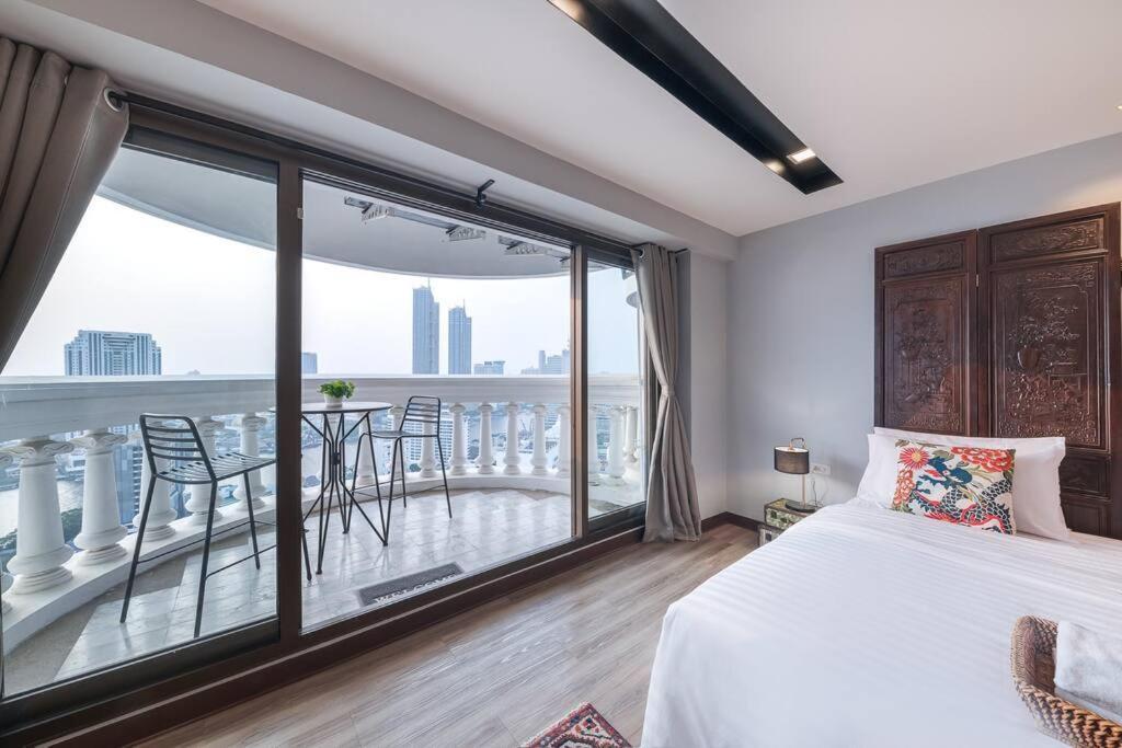 Central Bangkok, 5 Stars River View & Characteristic Decor المظهر الخارجي الصورة