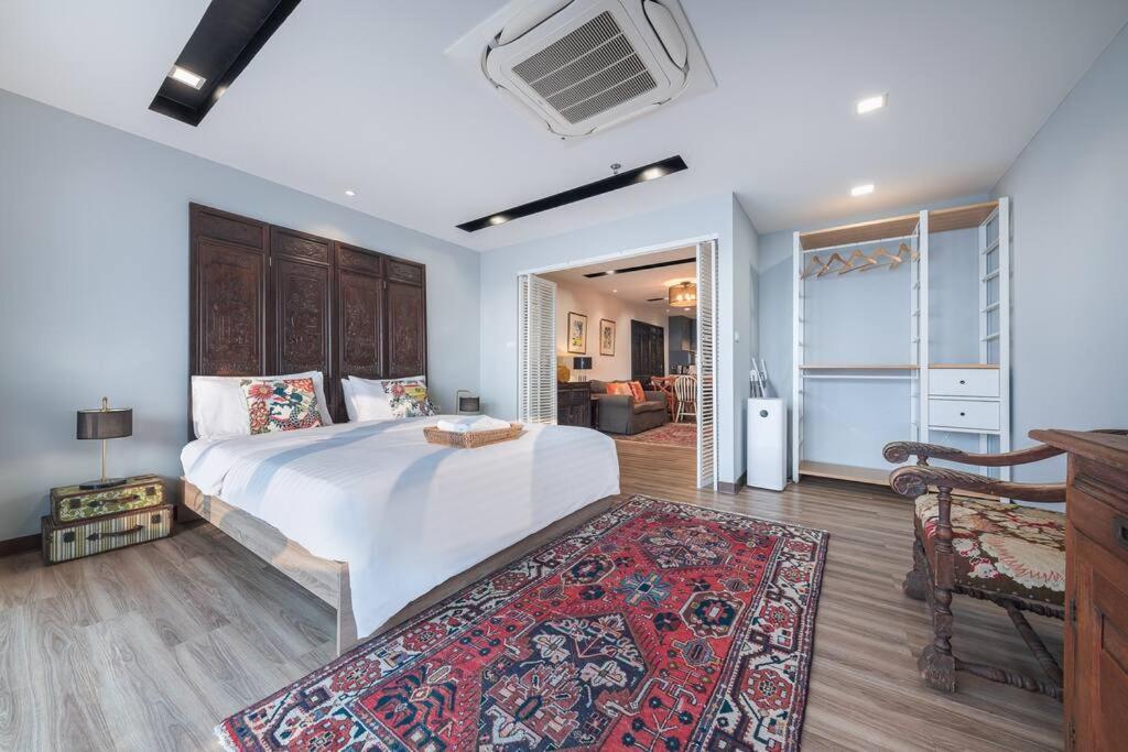 Central Bangkok, 5 Stars River View & Characteristic Decor المظهر الخارجي الصورة